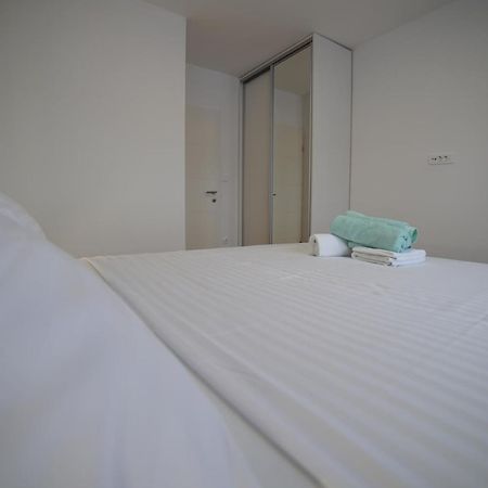 Simon'S Apartment Zadar Luaran gambar